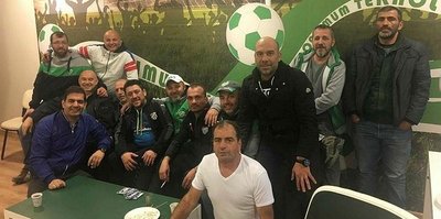 Teksas’ın efsane isimleri maçı bir arada izledi