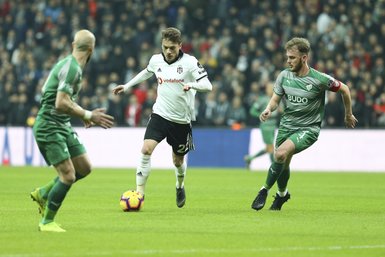 Beşiktaş’ın yeni hücum dörtlüsü: Lens-Kagawa-Ljajic-Burak