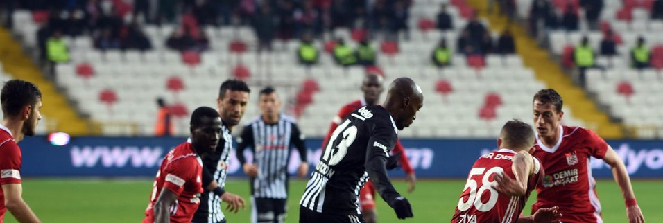 Yazarlar, Trabzonspor - Galatasaray maçını yorumladı Yazarlar, Trabzonspor - Galatasaray maçını yorumladı