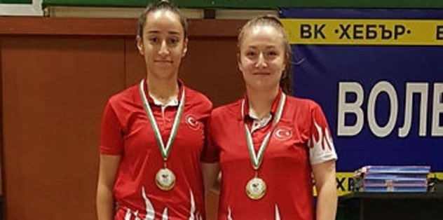 Badmintonda milli başarı!
