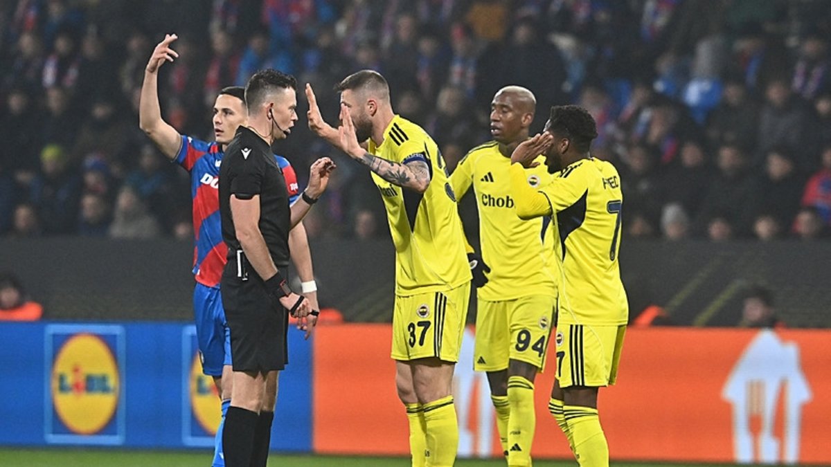 Fenerbahçe maçının hakemiyle ilgili şok gerçek! 3 yıl önce...