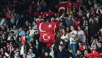 Türkler doldurdu