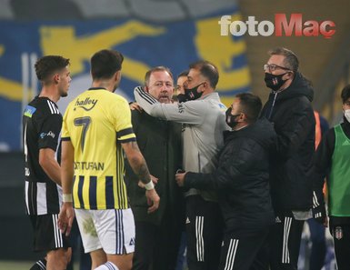 Fenerbahçe Beşiktaş derbisinde Sergen Yalçın çılgına döndü! O anlar...