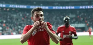 Emre Kılınç imzayı atıyor!