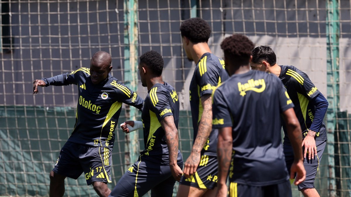 İşte Fenerbahçe'nin Konya kafilesi!