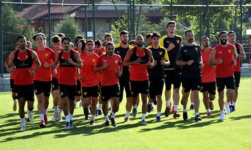 Göztepe sahaya indi