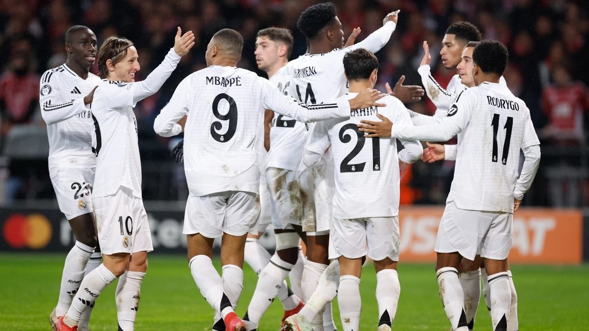 UEFA'dan Real Madridli 3 futbolcuya ceza UEFA'dan Real Madridli 3 futbolcuya ceza