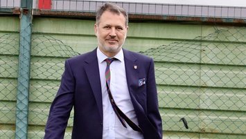 Karsıyaka’da İlker Ergüllü istifa etti