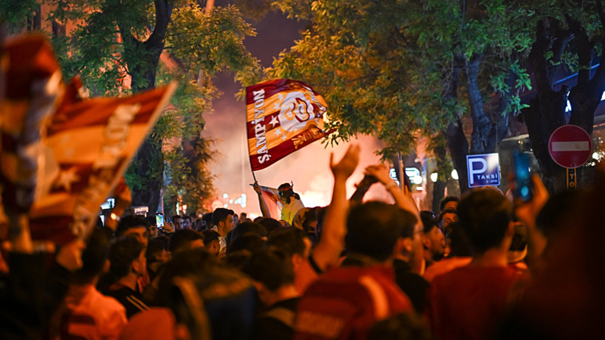 Galatasaray'dan Fenerbahçe ve Beşiktaş'a gönderme: Fark var! Galatasaray'dan Fenerbahçe ve Beşiktaş'a gönderme: Fark var!