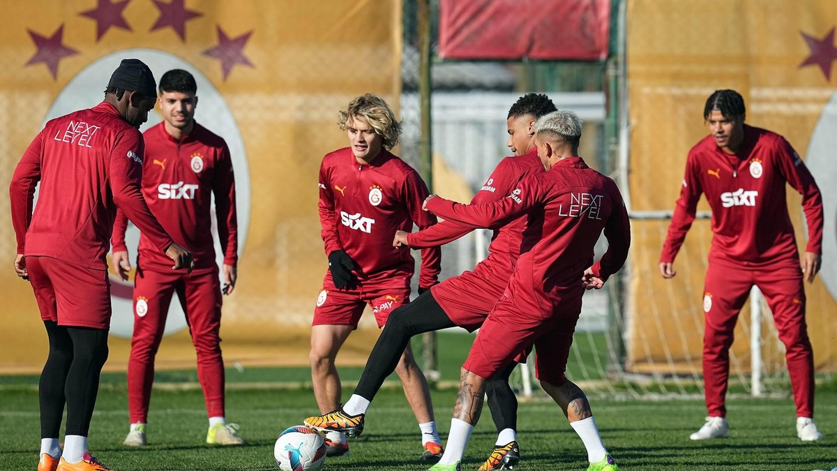 Galatasaray'ın Göztepe mesaisi sürüyor!