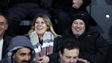 Arda’nın ailesi tribünde