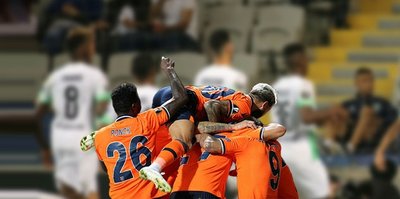MAÇ SONUCU Başakşehir 1-1 Mönchengladbach MAÇ ÖZETİ