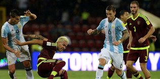 Messi'siz Arjantin beraberliğe razı