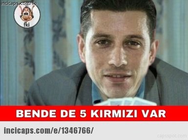Fenerbahçe - Beşiktaş capsleri güldürdü!