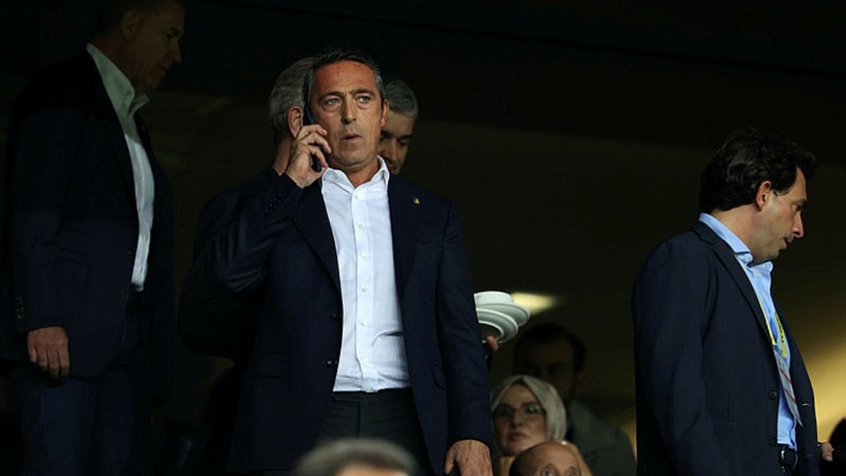 Fenerbahçeli taraftarlardan Ali Koç'a tepki!