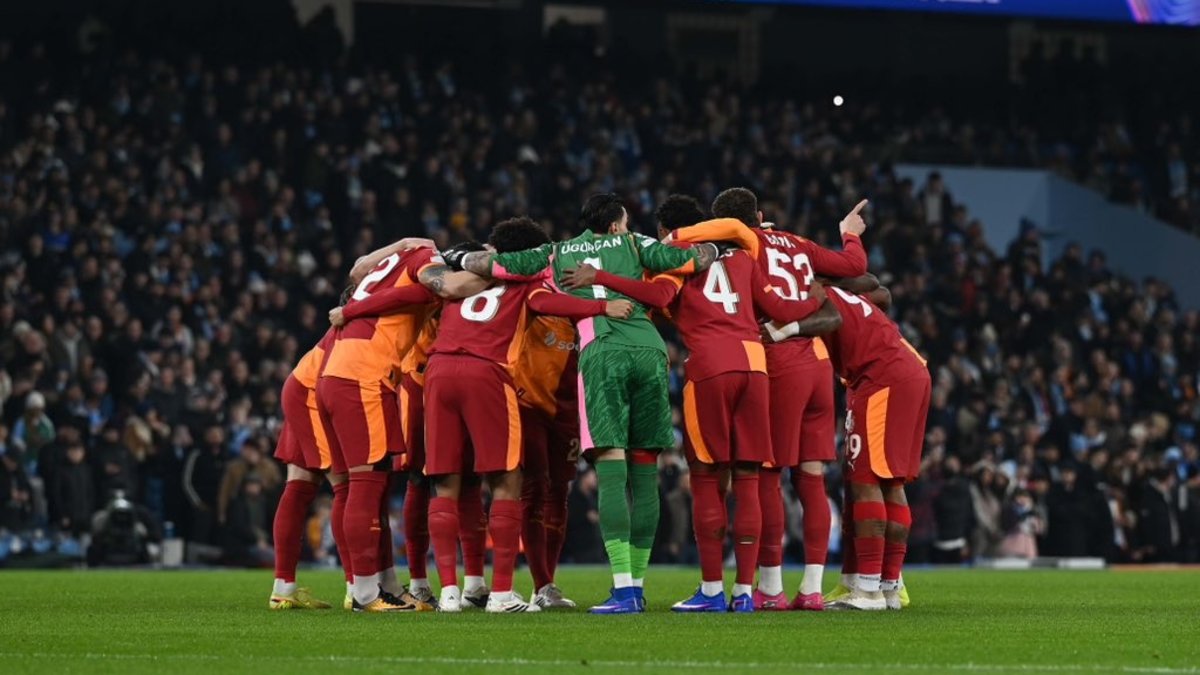 Juventus maçı öncesi Galatasaray'da sağ bek ikilemi!