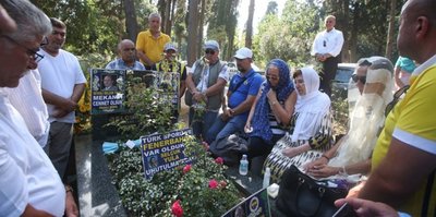 Selçuk Yula, mezarı başında anıldı