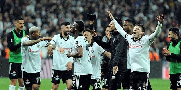 Beşiktaş 4'lüleri yaktı geliyor