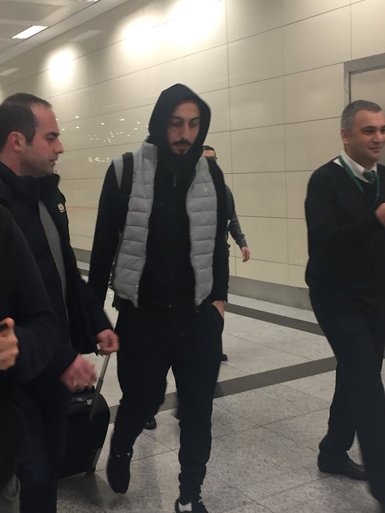 Galatasaray Kostas Mitroglou’nu İstanbul’a getirdi