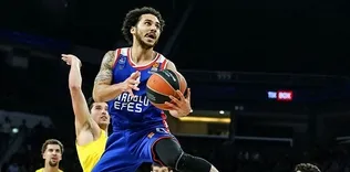 Anadolu Efes Maccabi Tel Aviv’e acımadı!