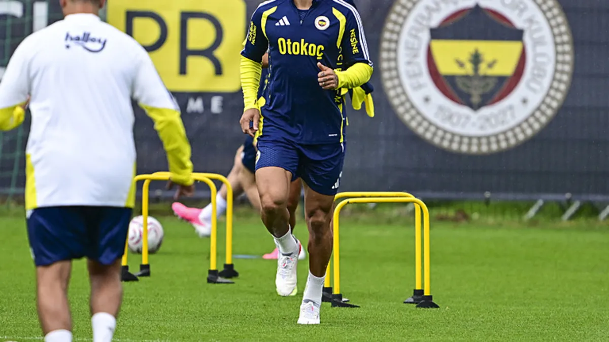 Fenerbahçe'de beklenen ayrılık gerçekleşiyor! Yeni adresi...