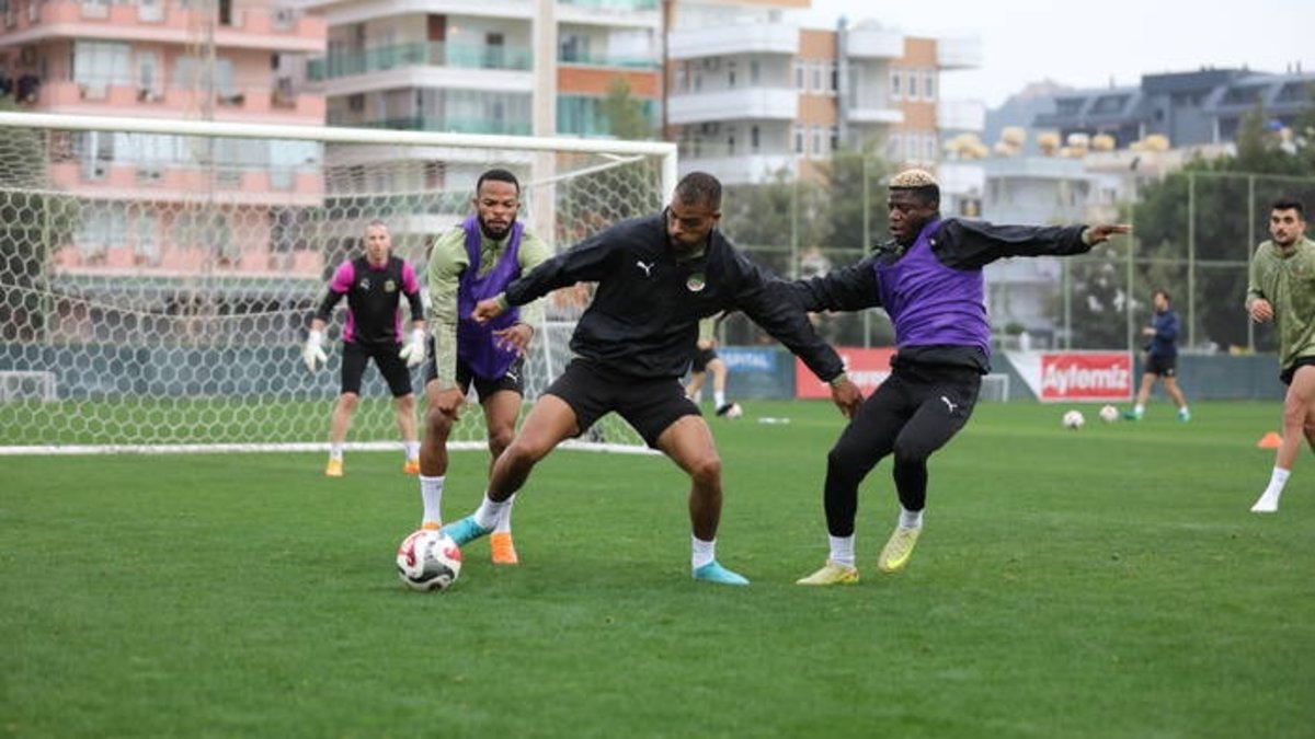 Alanyaspor, Boluspor maçının hazırlıklarına başladı!