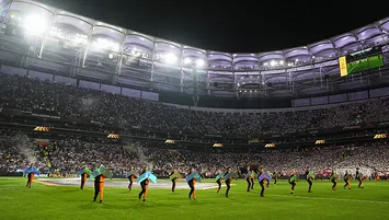 Konserlerden 5 milyon dolar gelir