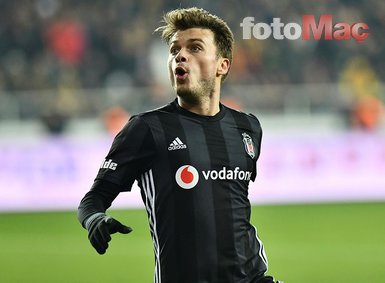 Beşiktaş’ta dört ismin bileti kesildi!