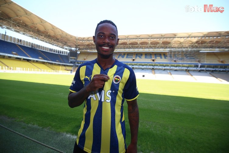 Fenerbahçe'nin yeni transferi Lincoln'den itiraf geldi! "Teklif geldiğini duyunca..."
