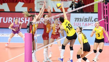 Galatasaray evinde VakıfBank'a mağlup oldu