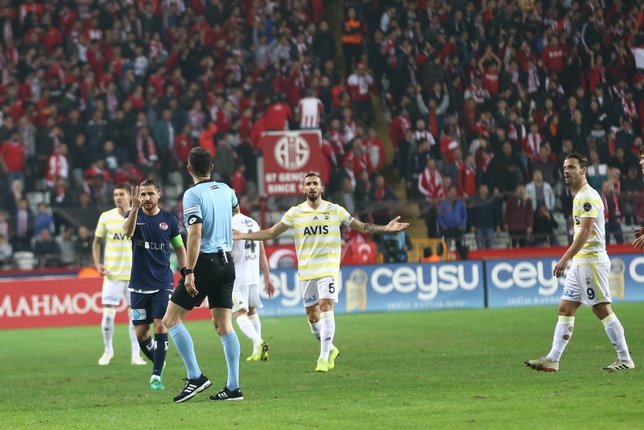 Antalyaspor - Fenerbahçe maçından kareler