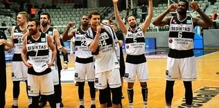 Potada rakip Yunan Aris