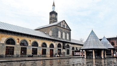 2020 Ramazan Diyarbakır imsakiye saatleri! Diyarbakır için İlk iftar ve ilk sahur saat kaçta hangi gün?