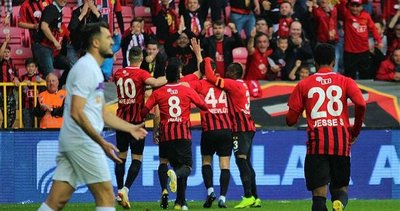 Eskişehirspor 3 attı 3 aldı