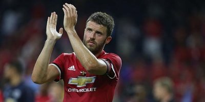 Carrick bırakıyor