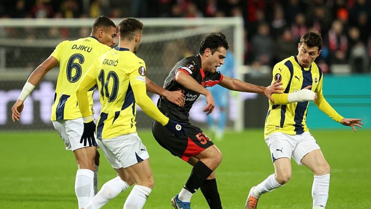 Spor yazarları Midtjylland-Fenerbahçe maçını değerlendirdi Spor yazarları Midtjylland-Fenerbahçe maçını değerlendirdi