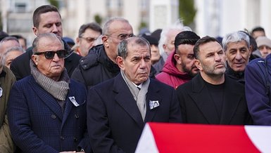 Özdenak'a törenle veda