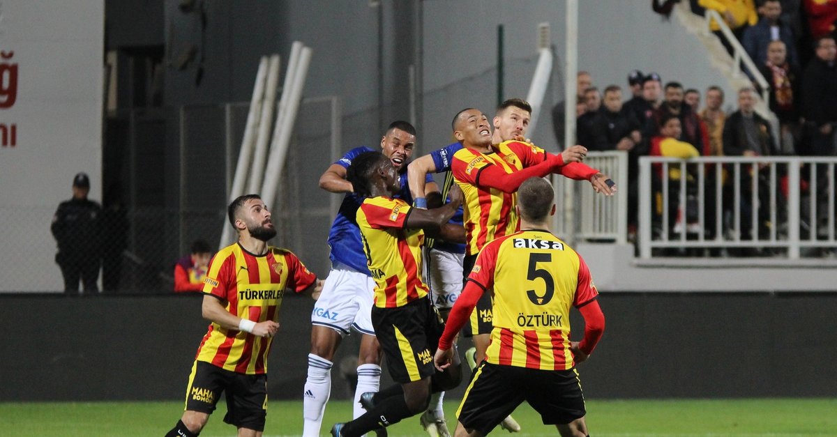 Goztepe 2 2 Fenerbahce Mac Sonucu Son Dakika Fenerbahce Haberleri Fotomac