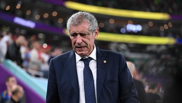 Portugal head coach Fernando Santos leaves after World Cup failure