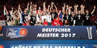 Almanya’da şampiyon Brose Bamberg oldu