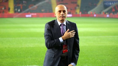 Cüneyt Çakır Gürcistan'da MHK Başkanı oldu!