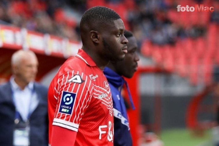 GALATASARAY TRANSFER HABERİ: Aslan 6 numara avında! Orta sahaya gençlik aşısı