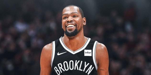 NBA'in yıldızları bu kez konsol oyununda karşı karşıya geldi!