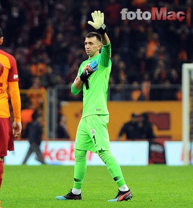 Galatasaray’da Muslera geri dönüşün sırrını açıkladı!