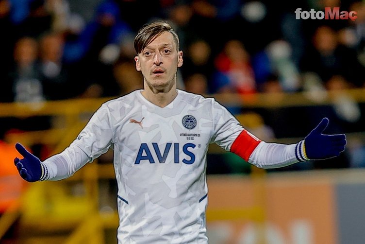 FENERBAHÇE HABERLERİ: Mesut Özil için olay yorum! "Ondan istediğimiz..."