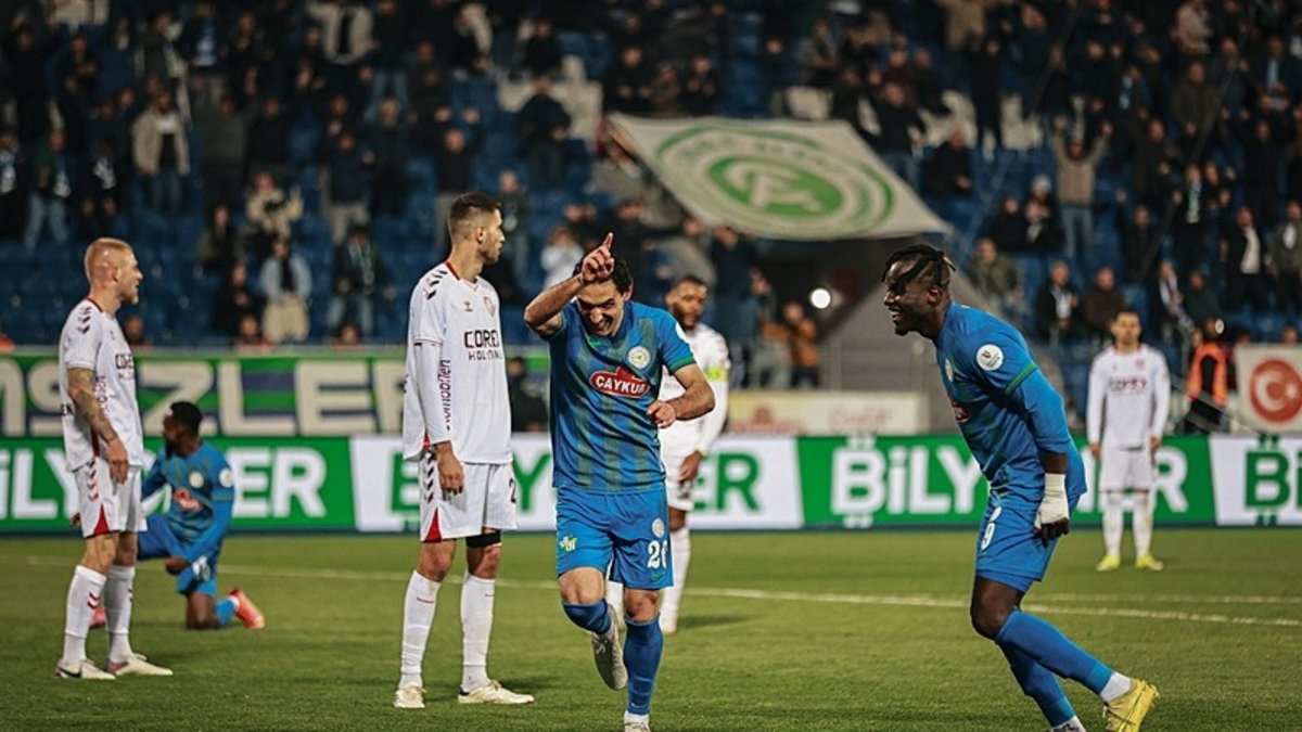 Karadeniz derbisinde Çaykur Rizespor Samsunspor'u farklı geçti!