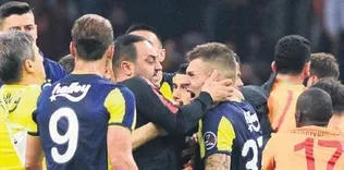 Hasan Şaş’a tribün uyarısı