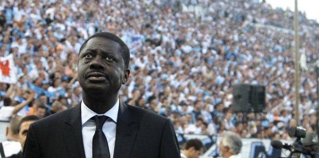 Marsilya'nın eski başkanı Pape Diouf corona virüsünden hayatını kaybetti
