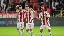 Zirveye gol şov