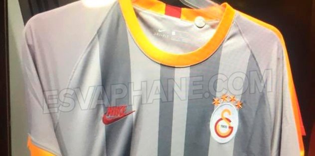 Üçüncü forma sosyal medyada